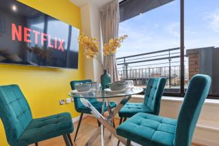 The Royale Penthouse - Skyline View - Balcony - Birmingham - 2