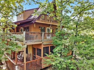 Mountain Side - Pigeon Forge - 0