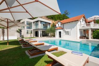 Luxury Villa Karmen with pool & spa zone - Ričice - 0
