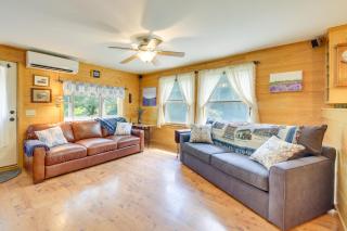 Maine Cottage Getaway, Close to Belfast & Hiking - 7