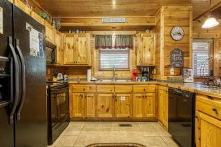 A Stone's Throw - Pigeon Forge - 5