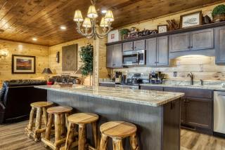 MounTown Moments Vista - Pigeon Forge - 6
