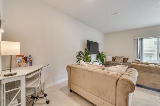 Davenport Home w/ Pool Access & Patio! - 5