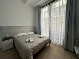 A H Rentals Monet estudio - 6