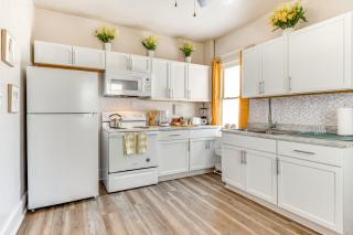 3 Mi to Dtwn Indy Pet-Friendly Home with Backyard! - Indianápolis - 9