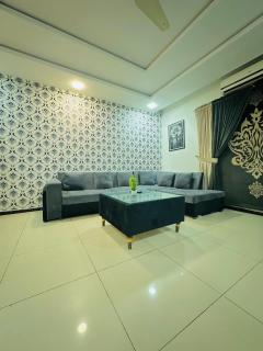Comfy Stays Bharia heights 1 Rawalpindi - 4