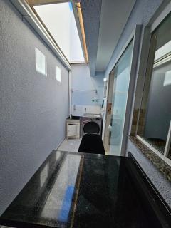 Casa Grande com Churrasqueira e Vaga para 2 carros - Camboriú - 4