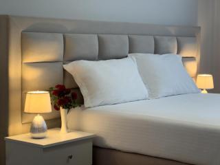 Queen's Lion Rooms - Sarandë - 1