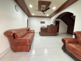 Zeal Comfort Inn - - 7