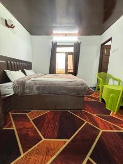 Zeal Comfort Inn - - 9