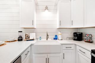 Brand New Luxury Rental on Oleander Unit C - Dauphin Island - 3