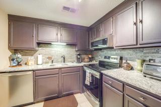 Mountain Views and Pool Access Sugar Mountain Condo - Sugar Mountain - 2