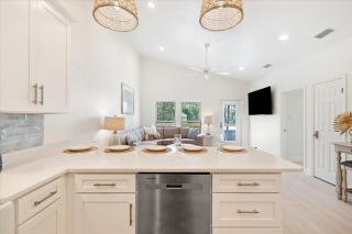 Brand New Luxury Rental on Oleander Unit E - Dauphin Island - 2