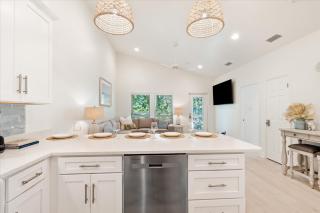 Brand New Luxury Rental on Oleander Unit H - Dauphin Island - 2