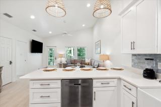 Brand New Luxury Rental on Oleander Unit G - Dauphin Island - 2