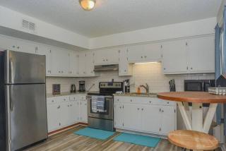 Townhomes Near the Bay - #6 - Grand Bay - 8