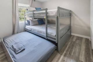 Townhomes Near the Bay - #8 - Grand Bay - 3