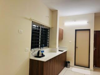 GYPSY HOTEL CUSAT - Cochin - 8