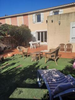 Maison Gruissan village 90m2 avec jardin a 1km de la plage - Gruissan - 0