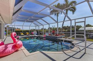 Gulf Access, Dock, Bicycles, Heated Pool - The Tipsy Turtle - Roelens - Cape Coral - 7