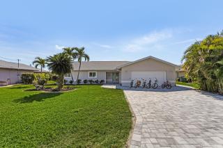 Gulf Access, Dock, Bicycles, Heated Pool - The Tipsy Turtle - Roelens - Cape Coral - 2