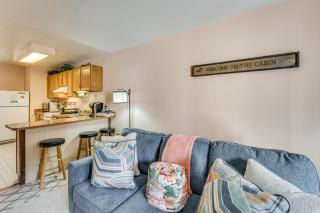 Less Than Half-Mi to Red River Ski Area Townhome with Patio - Red River - 6