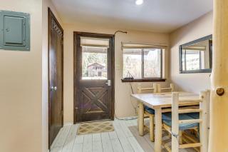 Less Than Half-Mi to Red River Ski Area Townhome with Patio - Red River - 3