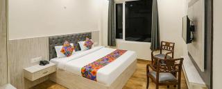 Raj Hotel's - Varanasi - 4