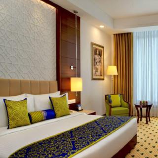 Raj Hotel's - Varanasi - 1