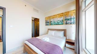 Torch Tower - One Bed with Skyline View in Marina - 2