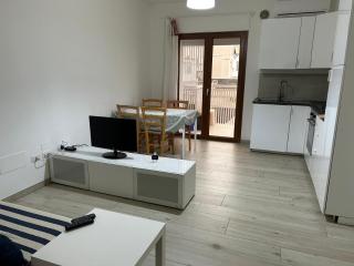 Central Modern Trilo - Bari - 4