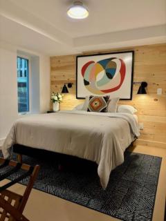 Waterfront Secluded Log Cabin - 6