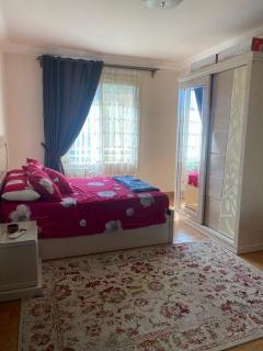 Lovely 3-Bedroom Rental Unit with Pool - Sheikh Zayed - 1