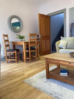 Wynnstay Apartment, Harbour and Mountain Views - Barmouth - 6