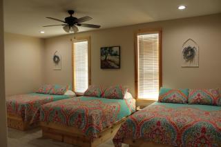 Living Life Frio Premier Rental Homes - Concan - 5