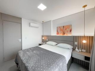 Lindo Flat Planejado com Vista Para Cidade - 3