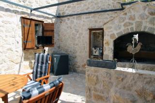 Mountain Stone Villa with pool - 8