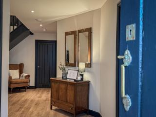 Converted Welsh Sunday School with Sea View & Garden on Anglesey - Dog Friendly - Amlwch - 2