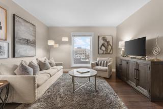 CONDO ON MUSIC ROW w PARKING, SLEEPS 6, POOL - Nashville - 4