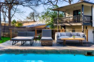 Luxury Zilker Home Pool Hot Tub and 2 Kitchens - 0