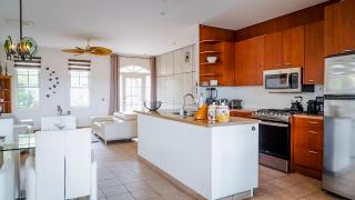 Family villa with private pool & golf course view - 2