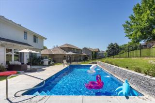 6BR Luxury Stay Prime Spot Games & More - Millard - 6