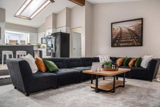 Majestic VIEWS FunAmenities & Best for Huge Group - 7