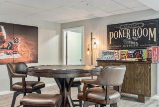 Majestic VIEWS FunAmenities & Best for Huge Group - Council Bluffs - 7
