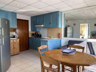 T2 climatisé avec balcon, parking, et wifi – Balaruc-les-Bains - FR-1-553-224 - 7