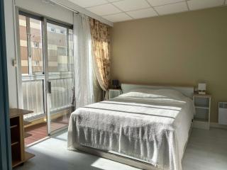 T2 climatisé avec balcon, parking, et wifi – Balaruc-les-Bains - FR-1-553-224 - 4