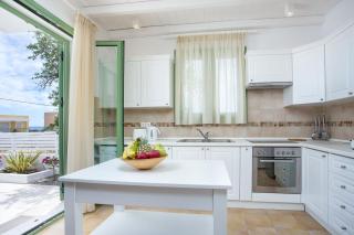Luxury Villa Mytikas - Gennadi - 4