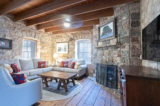 Marschall Creek Resort by Current Tides Vacation Rentals - Fredericksburg - 8