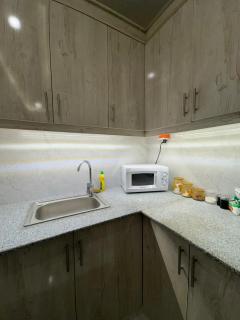lake facing 1 bed furnished flat - Islamabad - 1