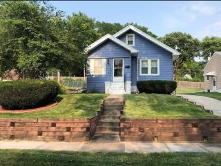 Benson's Cozy 3-BR Retreat with BBQ Grill - Omaha - 7